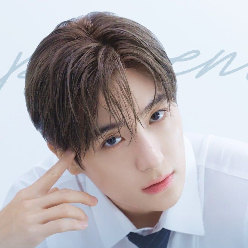 Behind-the-scenes cut of Hyunjae (THE BOYZ)
