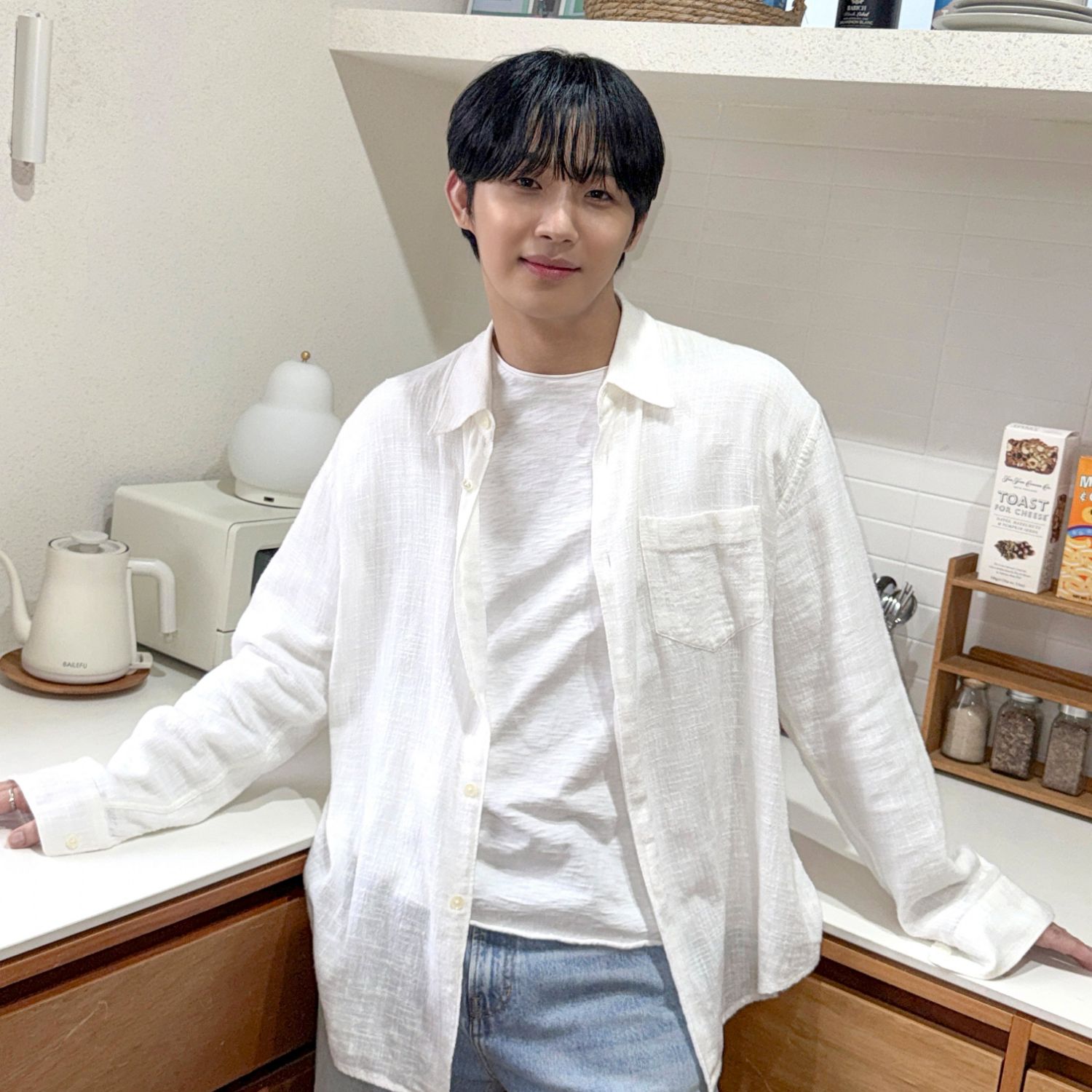 Latest photo of Lim Hyunsik (BTOB)