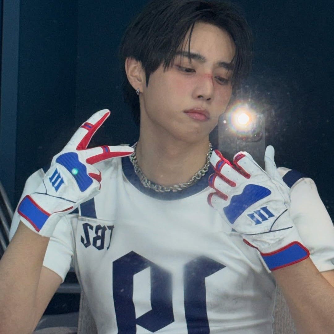 Behind-the-scenes cut of Sunwoo (THE BOYZ)