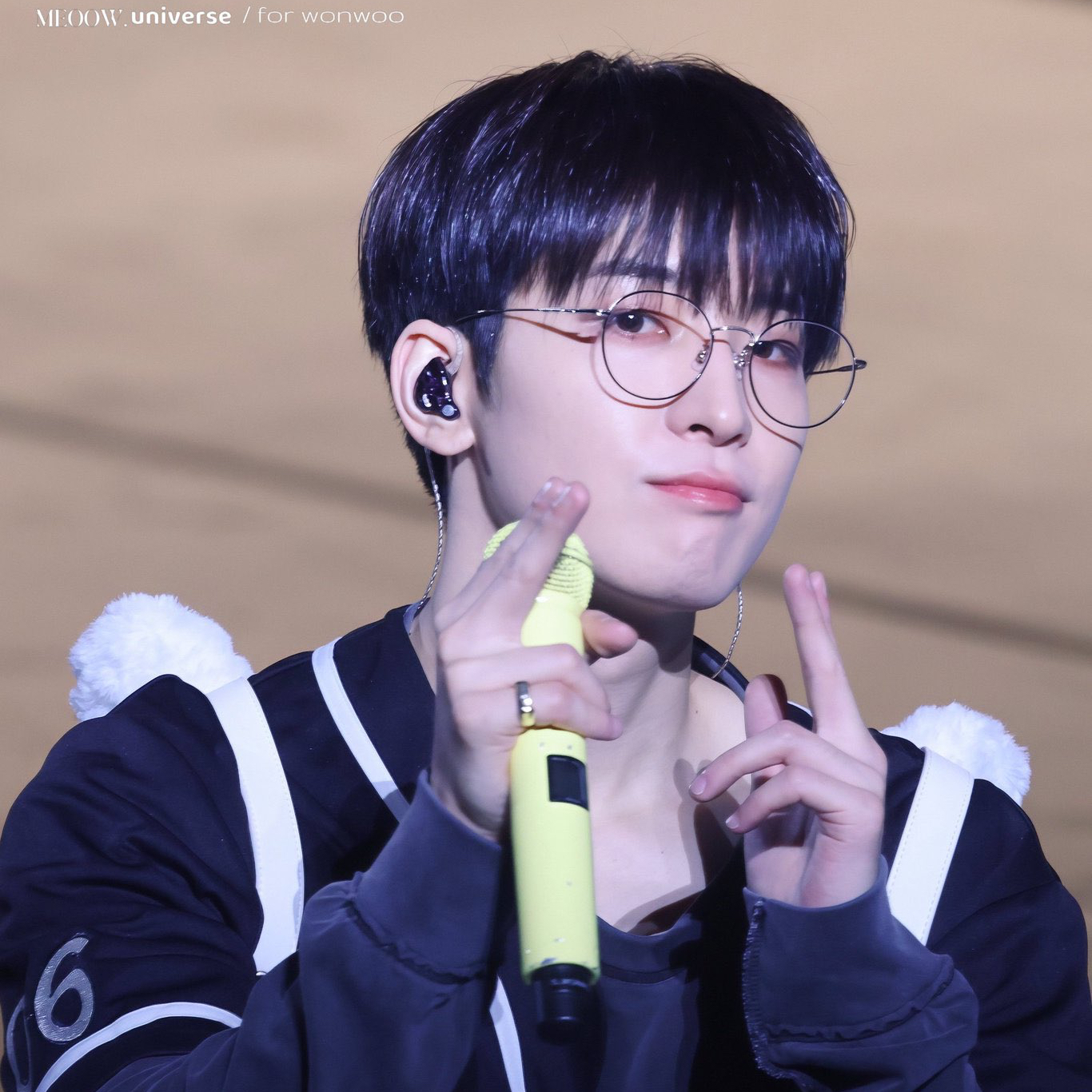 Behind-the-scenes cut of Wonwoo (SEVENTEEN)