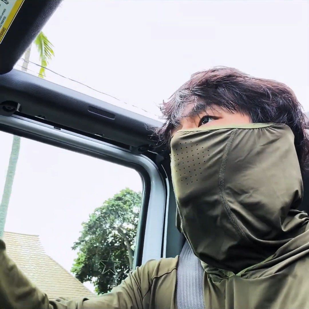 뷔 (방탄소년단)의 최신 사진