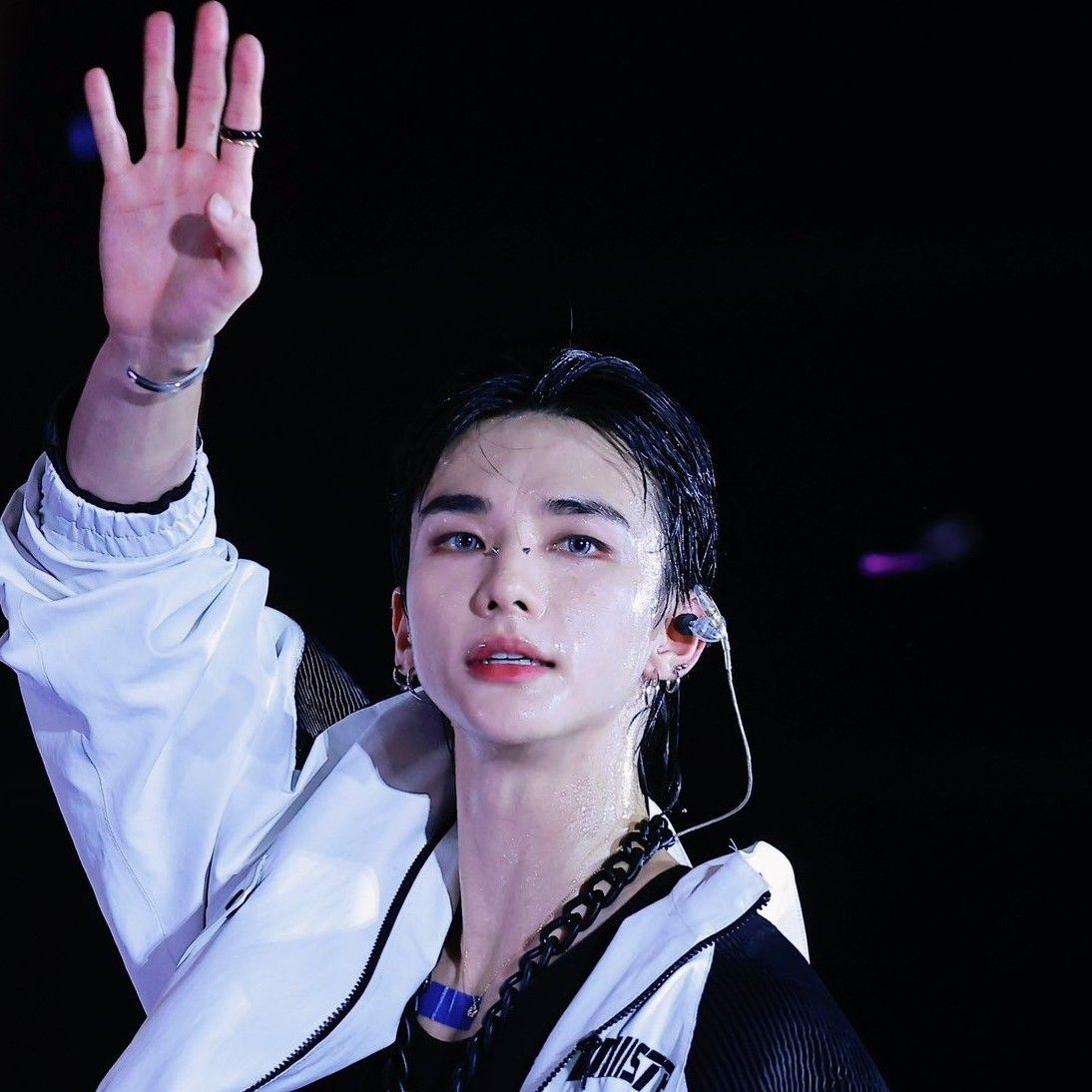 Latest photo of Hyunjin (Stray Kids)