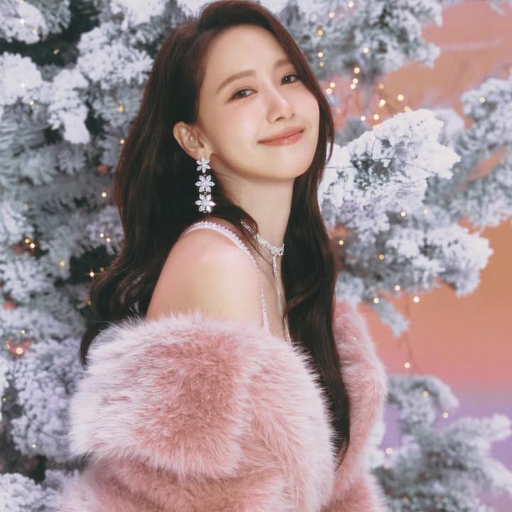 潤娥 (少女時代)的最新照片