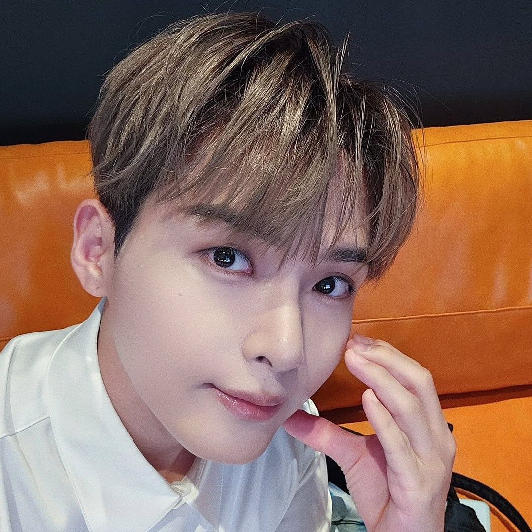 A moment captured by Ryeowook (Super Junior)'s fan