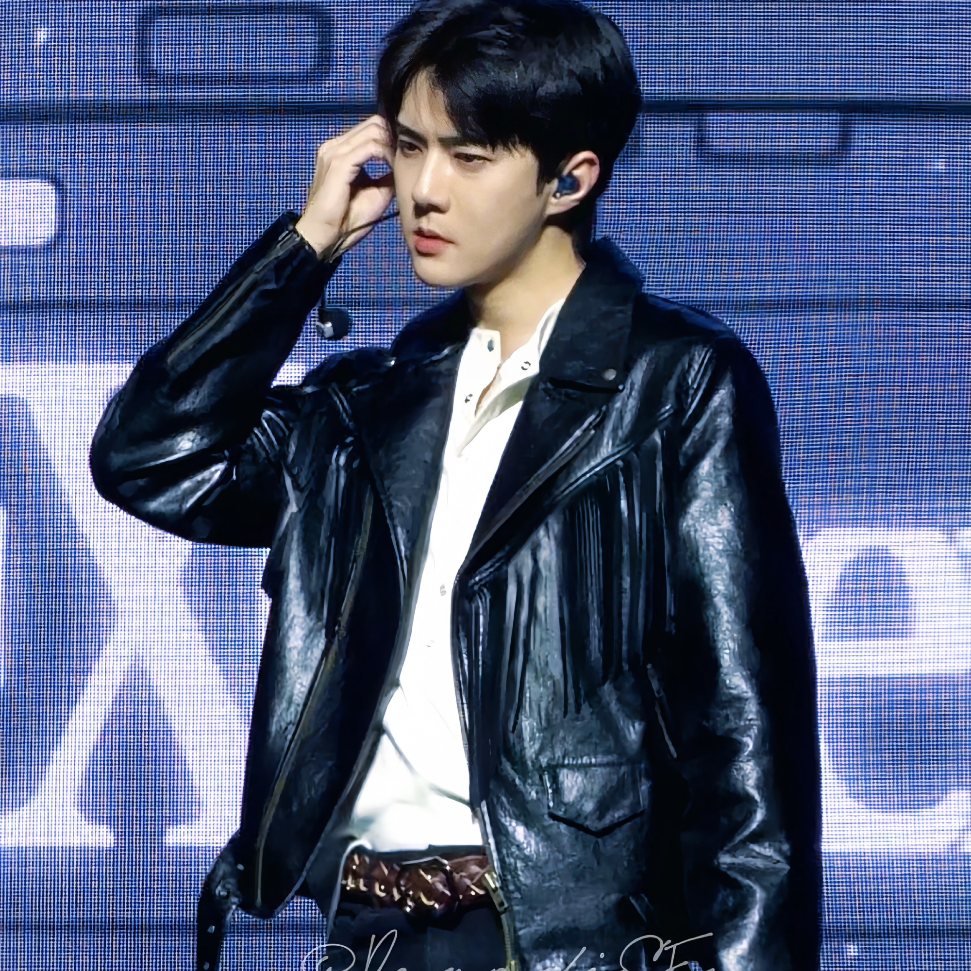 A moment captured by Sehun (EXO)'s fan