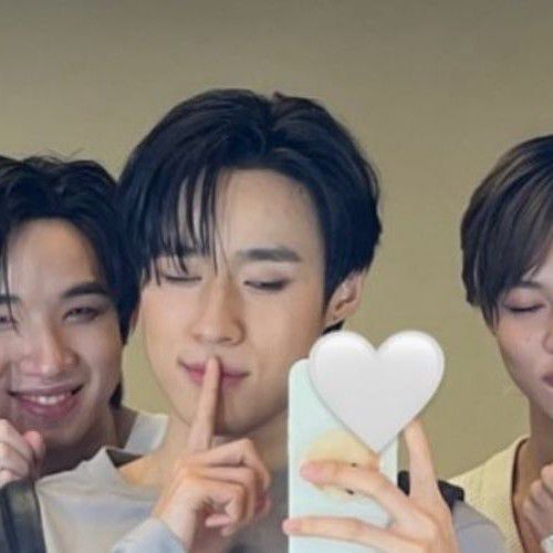 A moment captured by LYKN's fan