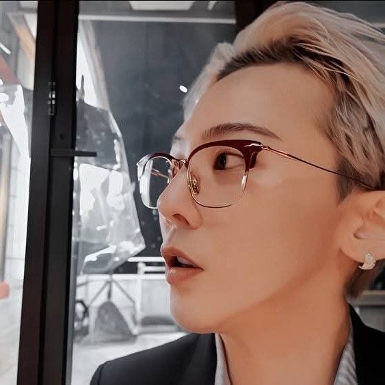 A moment captured by BIGBANG's fan