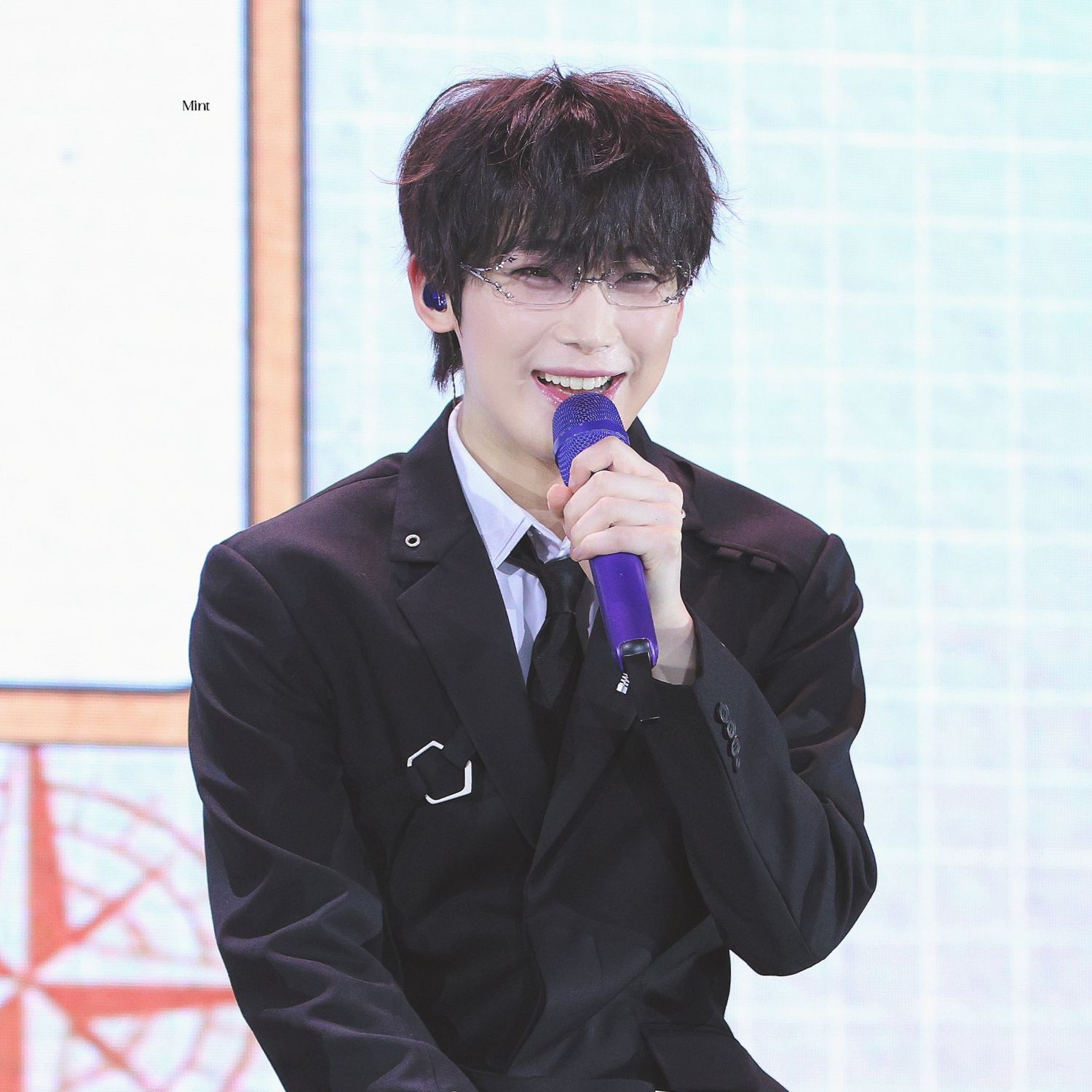 Latest photo of Sunoo (ENHYPEN)