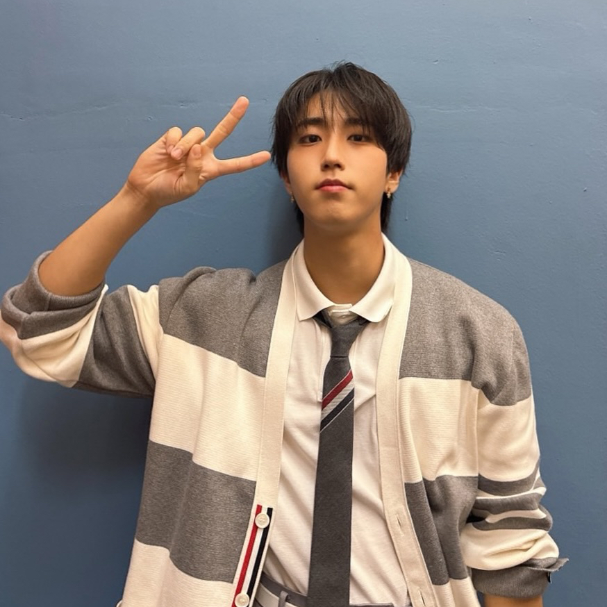 Behind-the-scenes cut of HAN (Stray Kids)