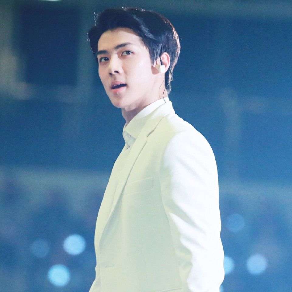 Foto terbaru Sehun (EXO)