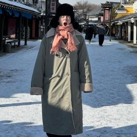 Behind-the-scenes cut of Ha Sungwoon