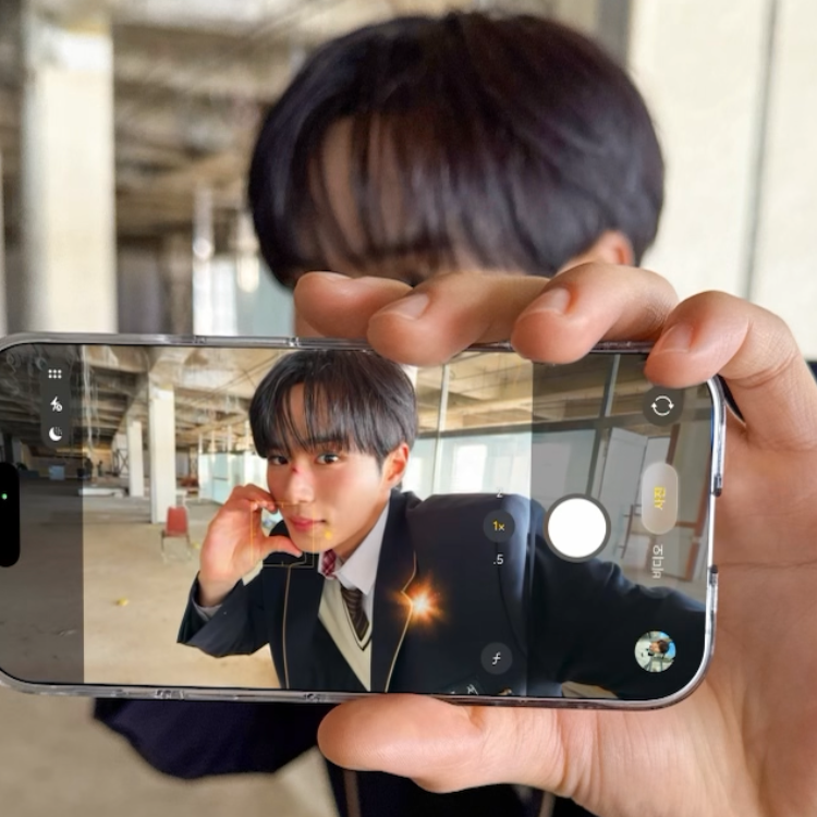 A moment captured by Kim Junseo (ALPHA DRIVE ONE)'s fan