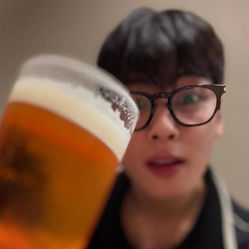 Recent activity shot of Eunwoo (ASTRO)
