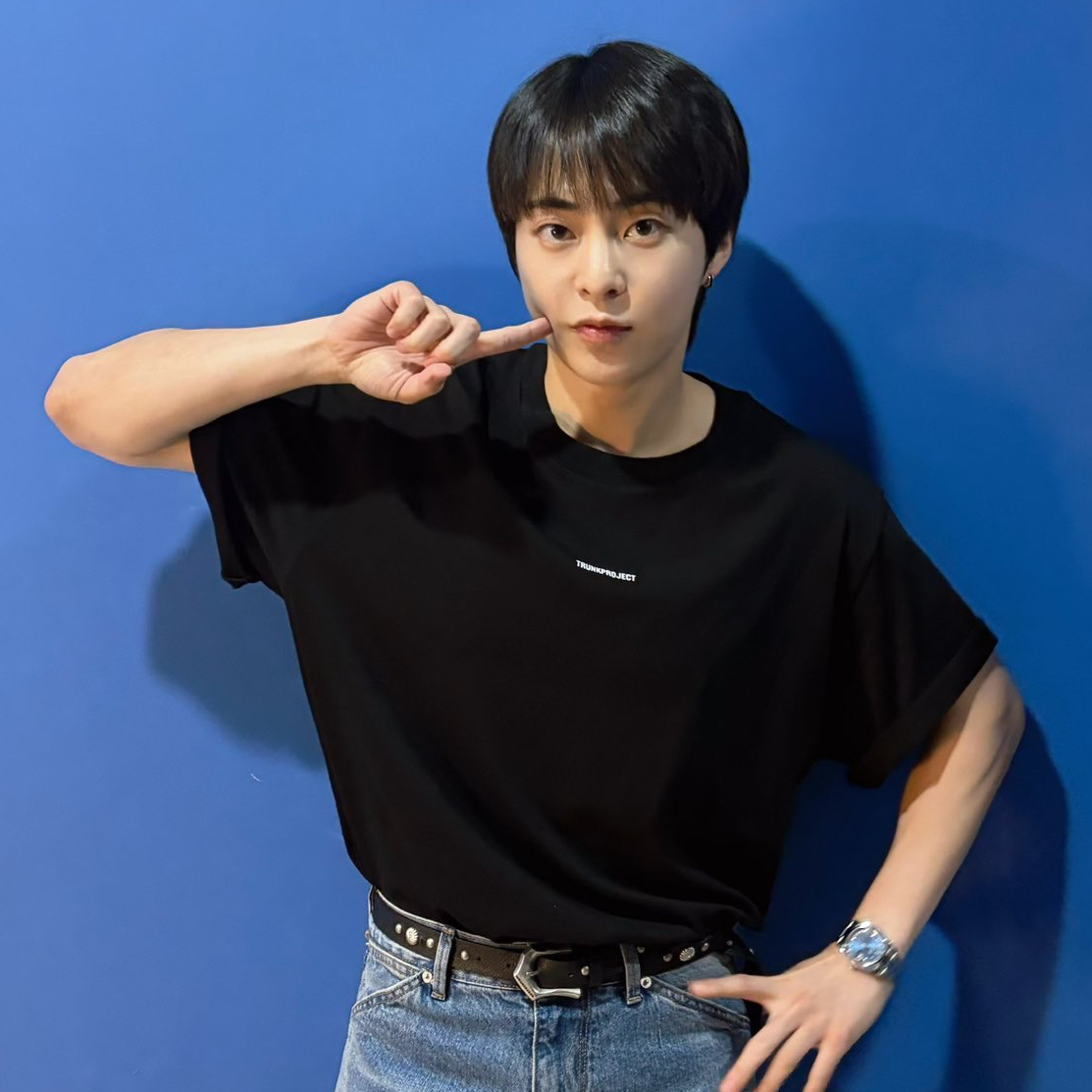 Behind-the-scenes cut of Xiumin (EXO)