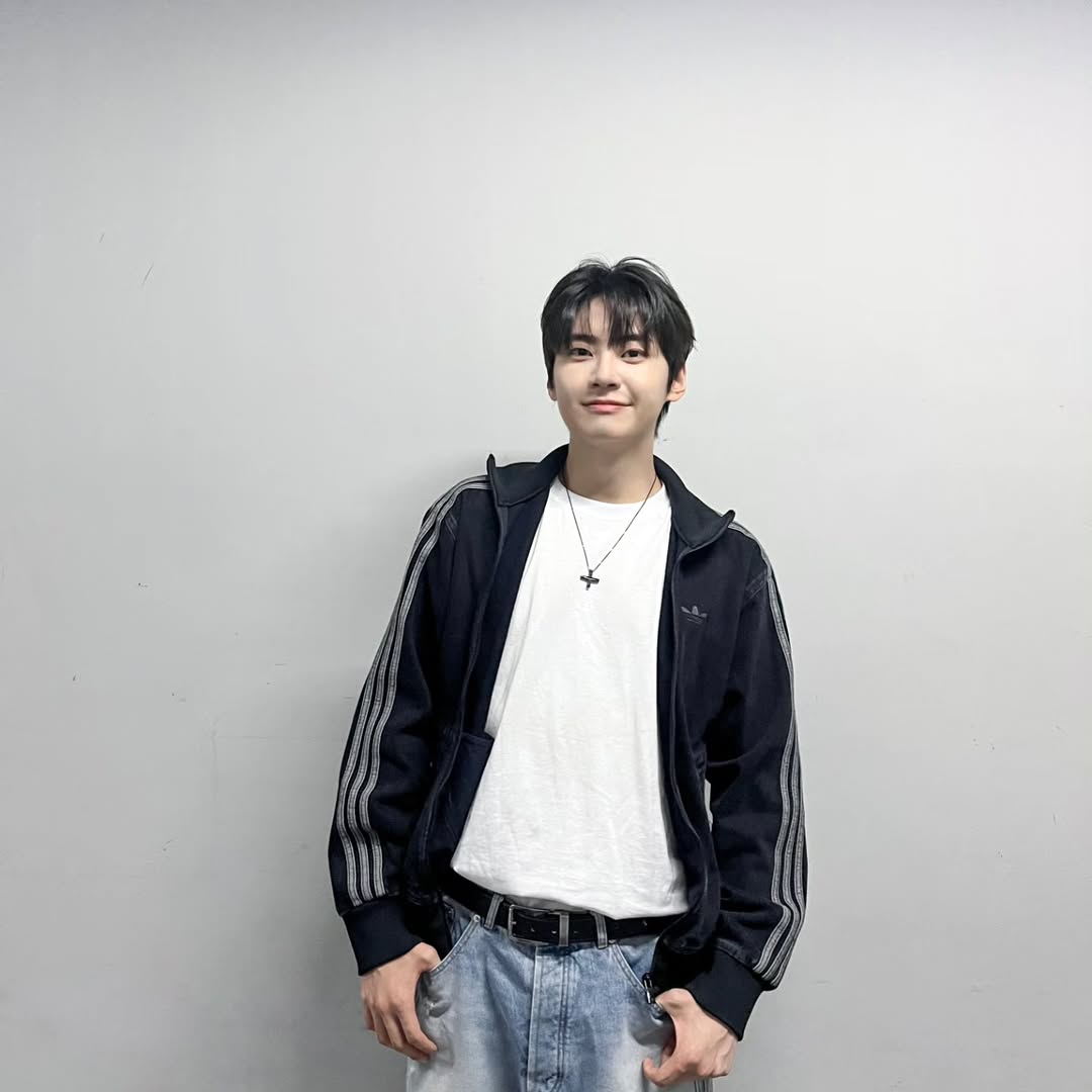 Recent activity shot of Lee Jinhyuk