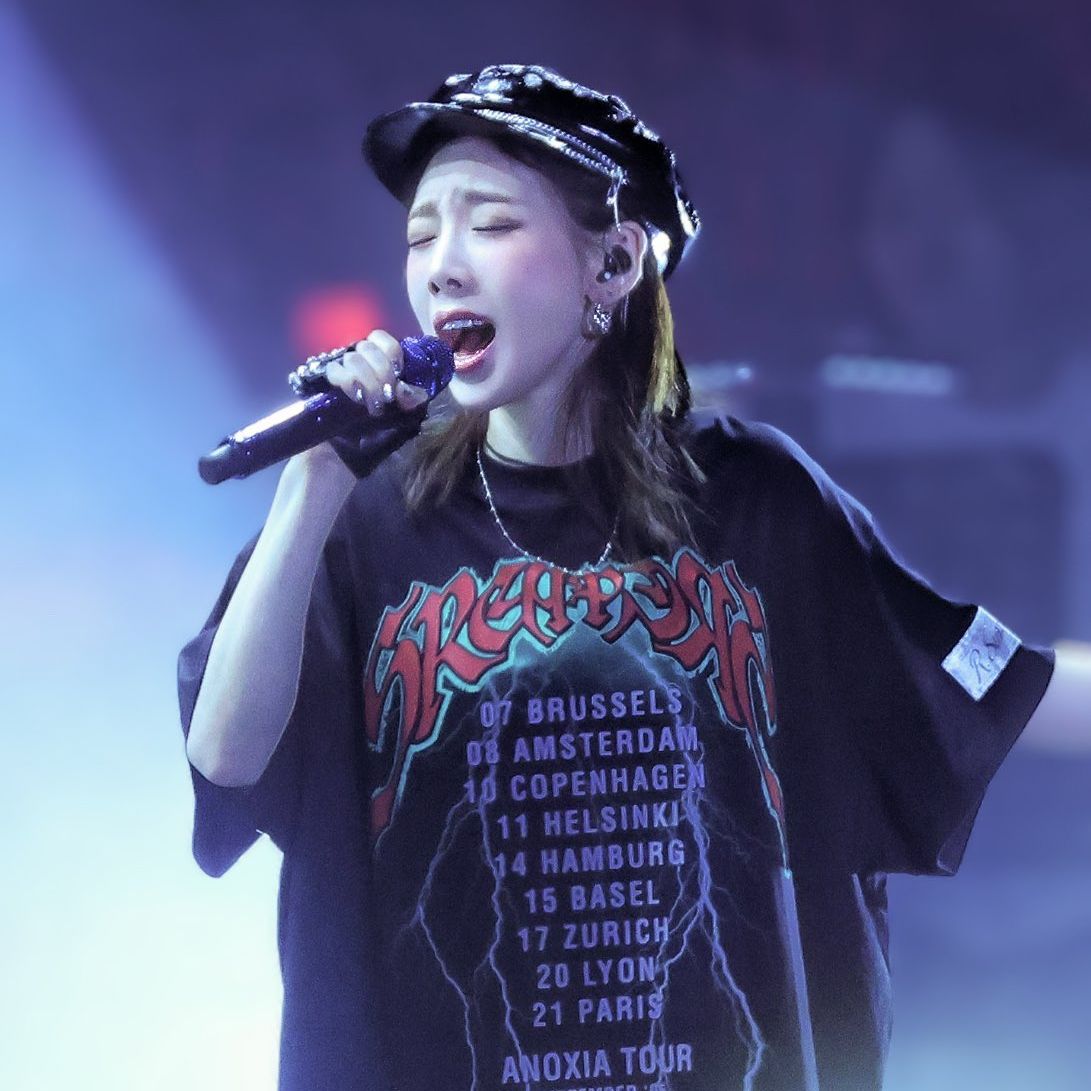 Latest photo of Taeyeon (Girls' Generation)