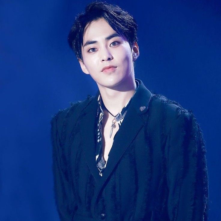 A moment captured by Xiumin (EXO)'s fan