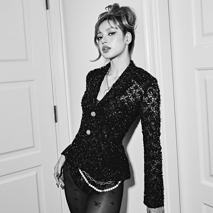 리사 (BLACKPINK)의 비하인드 컷