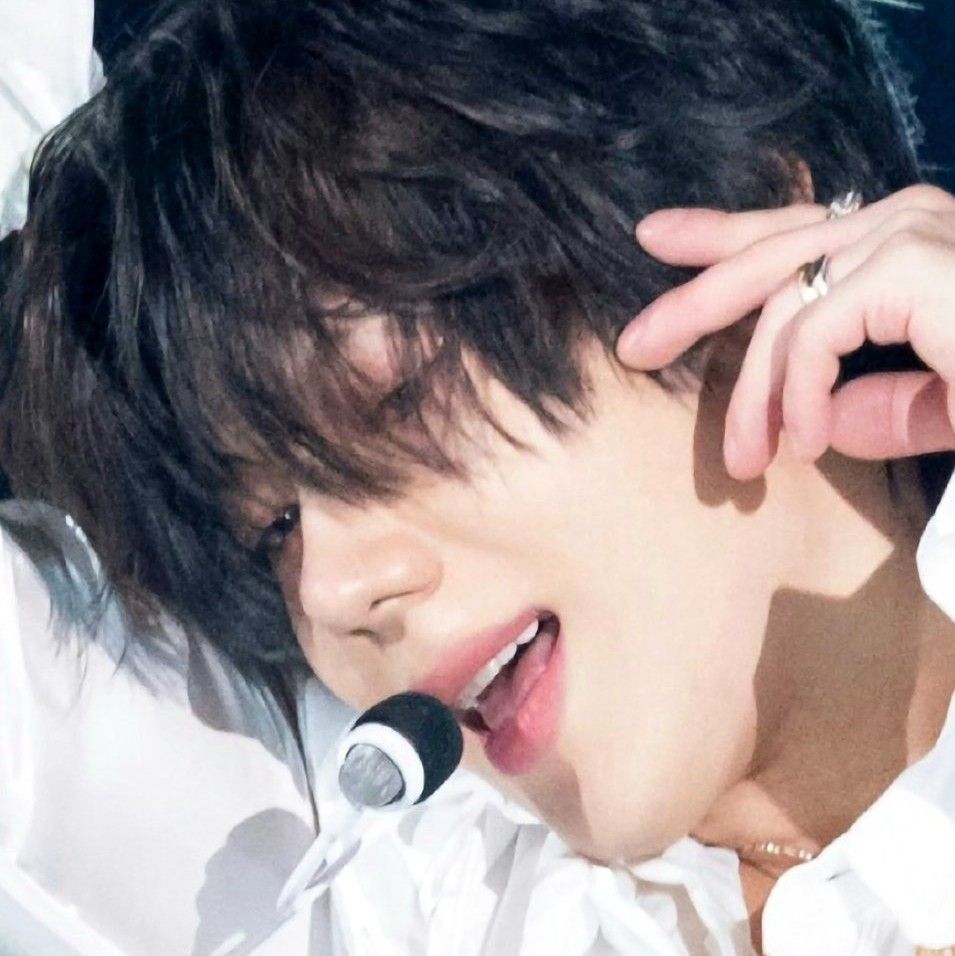 Recent activity shot of Taemin (SHINee)