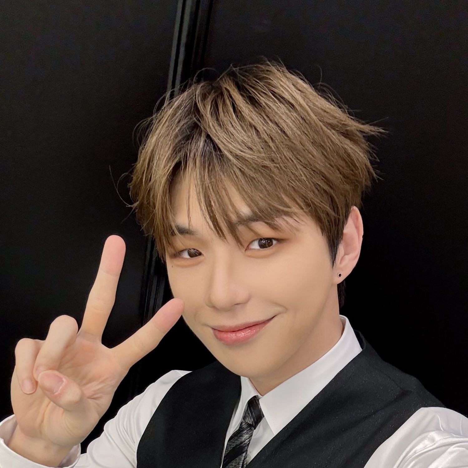 Foto aktivitas terbaru Kang Daniel
