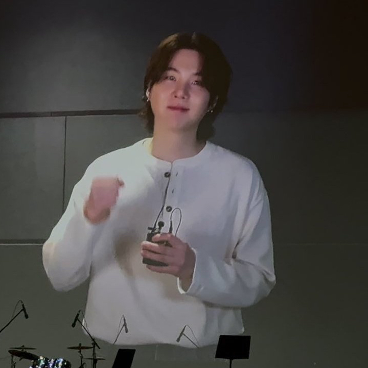 A moment captured by SUGA (BTS)'s fan