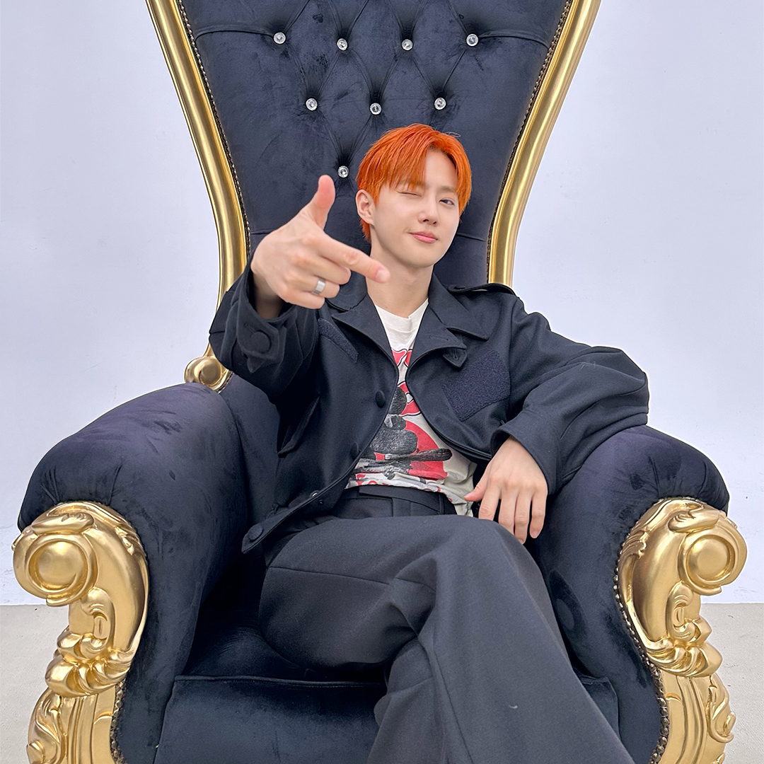 수호 (EXO)의 비하인드 컷