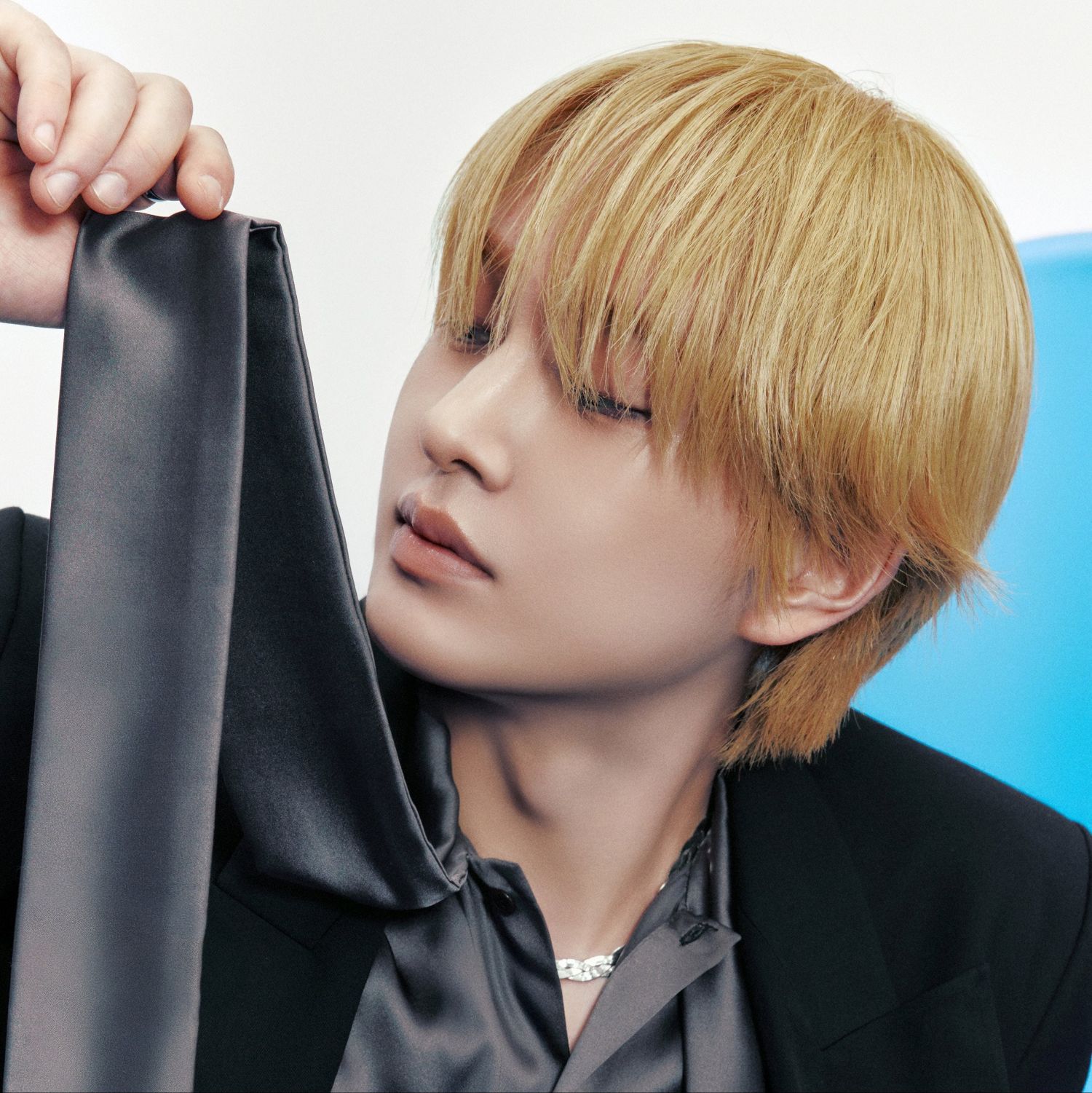 Latest photo of Onew (SHINee)