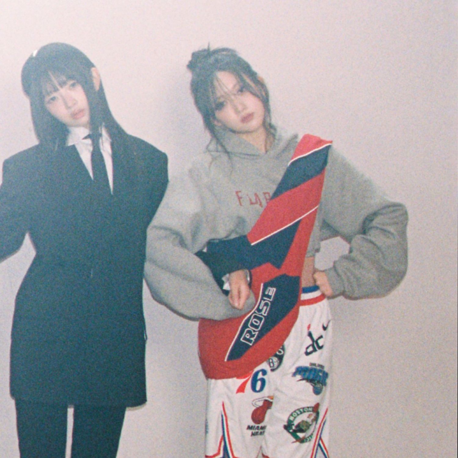Behind-the-scenes cut of IVE