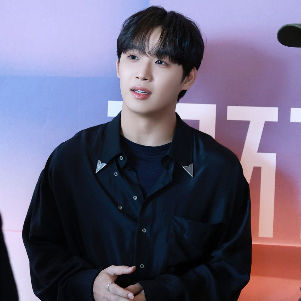 Latest photo of Lim Hyunsik (BTOB)