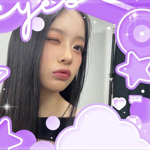 Latest photo of HANNI (NewJeans)