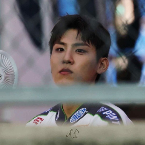 Popular profile image of Park Woojin (AB6IX) selected by votes