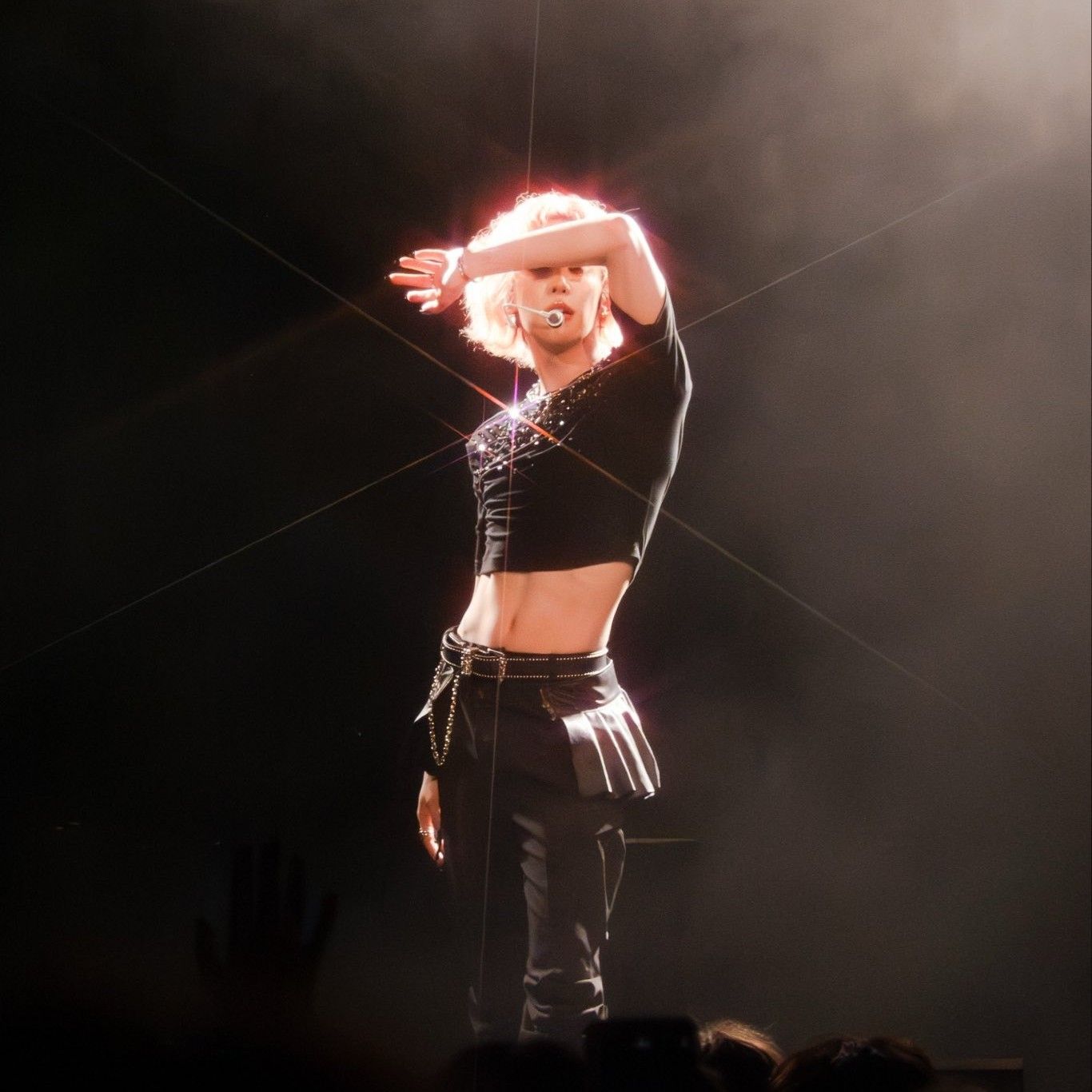 Behind-the-scenes cut of XLOV