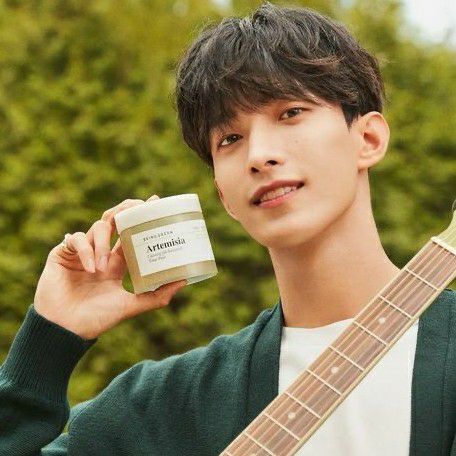 Behind-the-scenes cut of DK (SEVENTEEN)