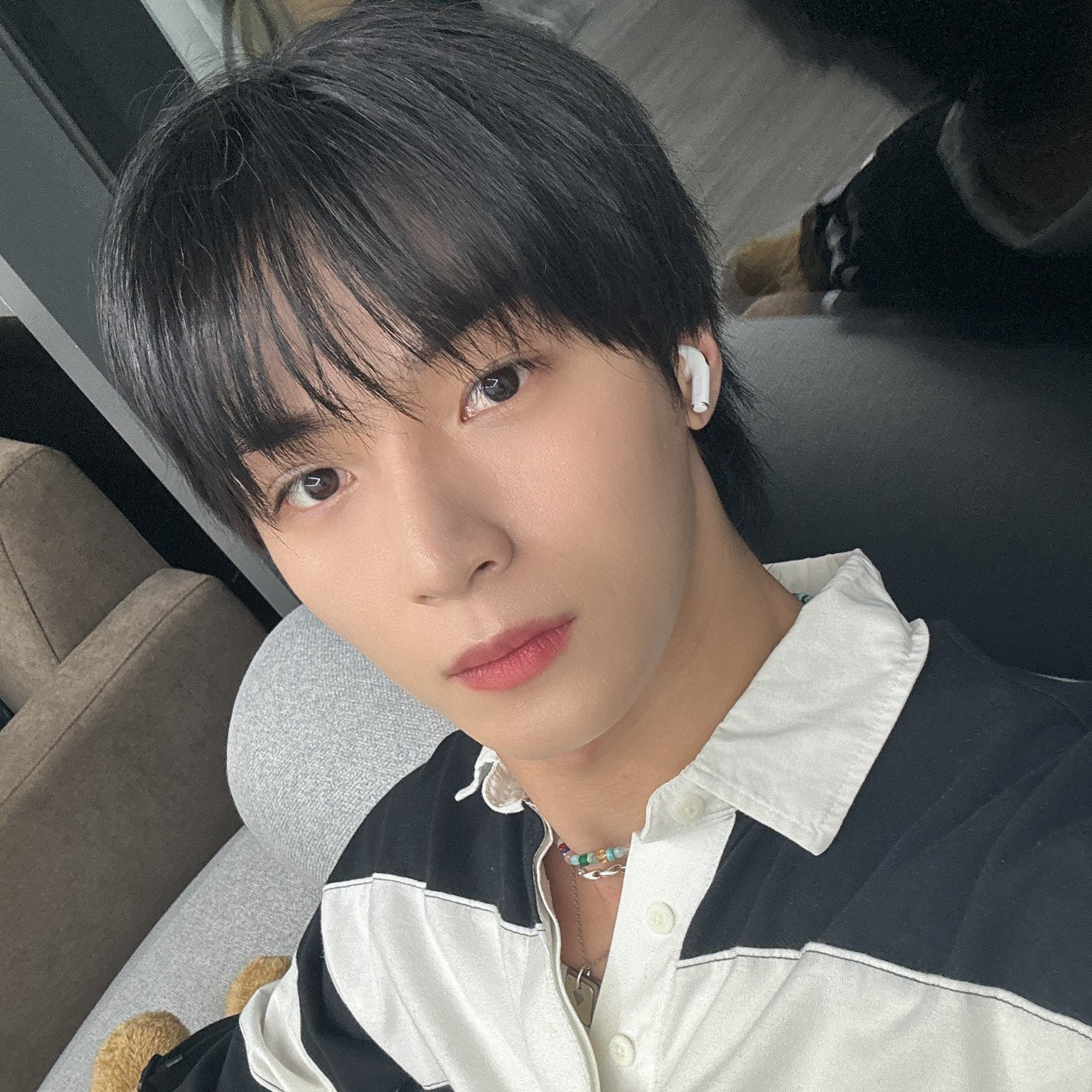 Latest photo of HANGYEOM (OMEGA X)