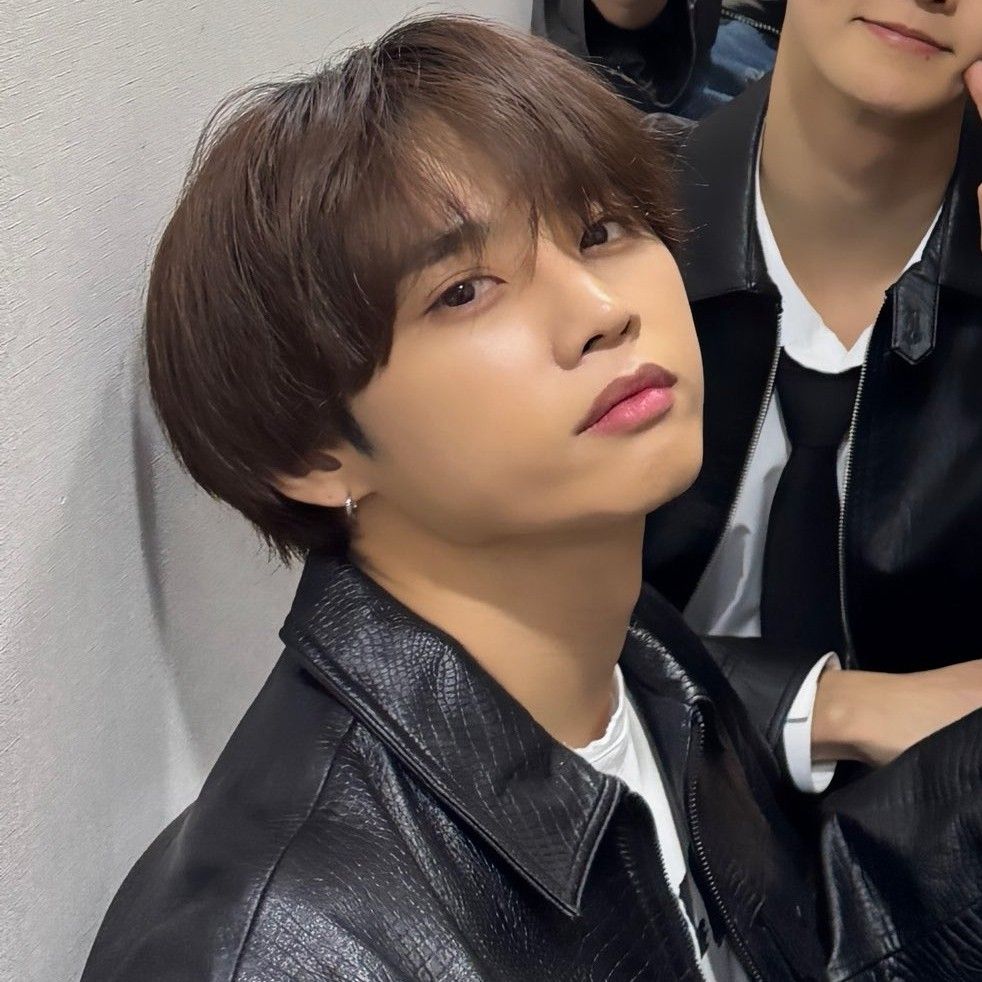 Behind-the-scenes cut of Sunwoo (THE BOYZ)