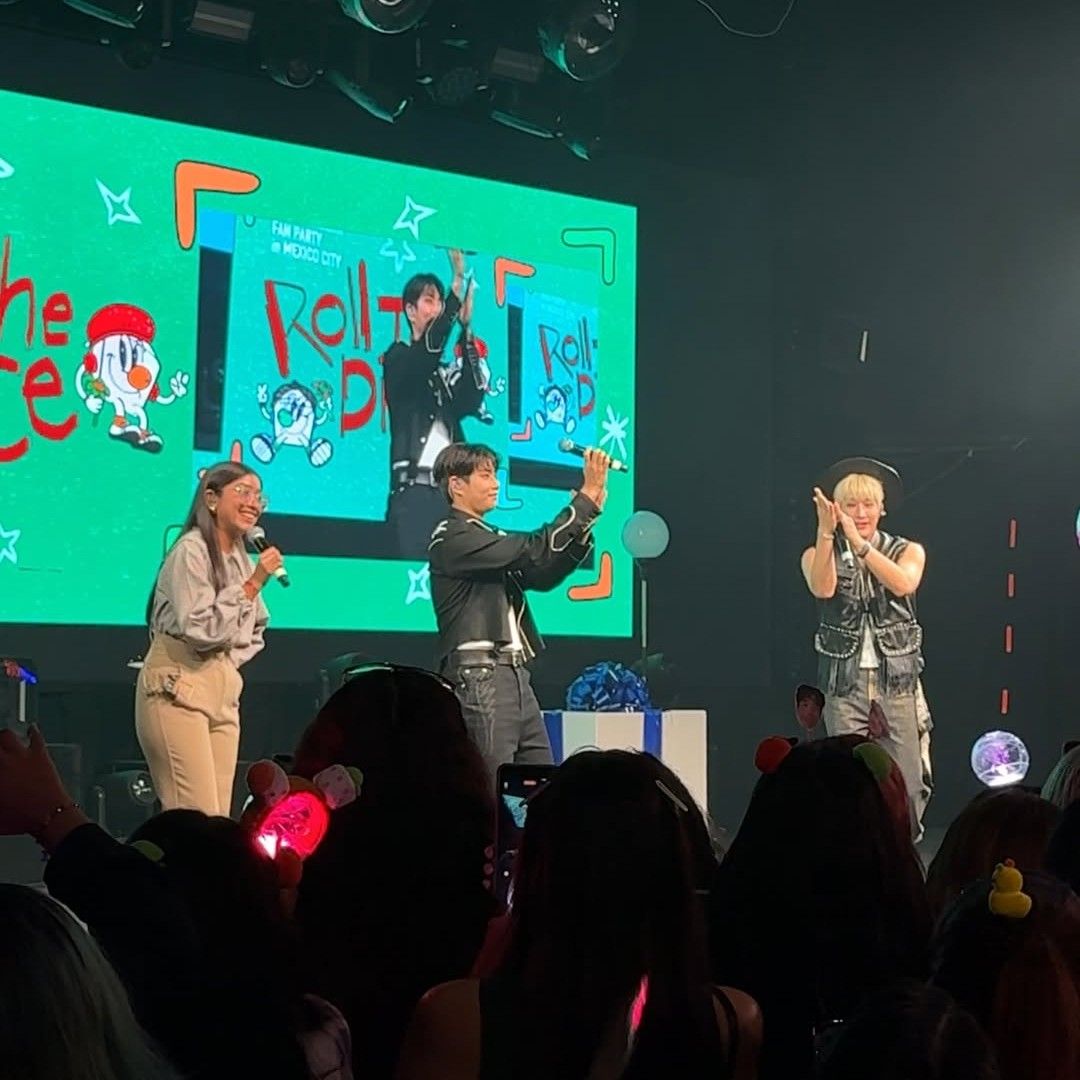 ASTRO的最新照片