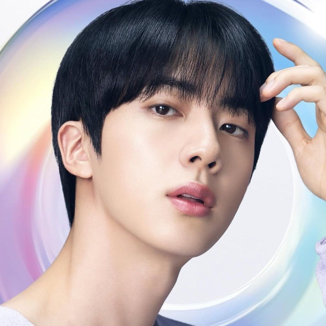 진 (방탄소년단)의 비하인드 컷