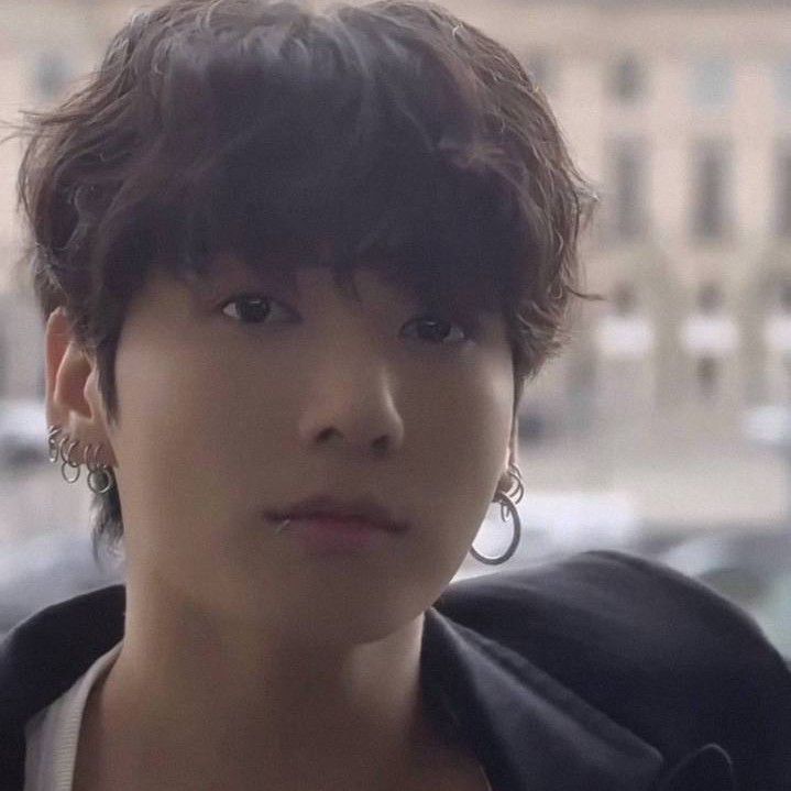 柾国 (防弹少年团)的最新照片