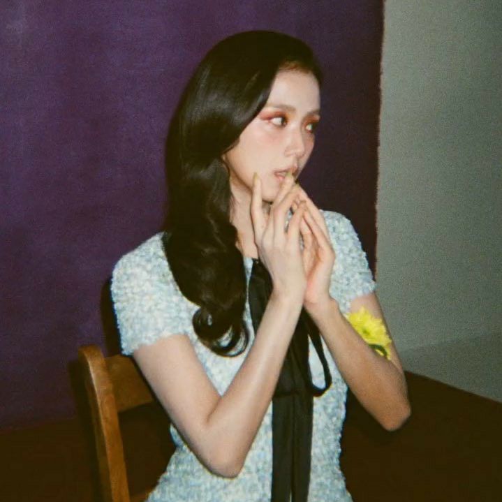 Behind-the-scenes cut of Jisoo (BLACKPINK)