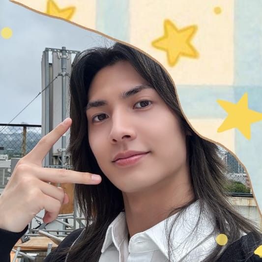 Latest photo of Jooyeon (Xdinary Heroes)