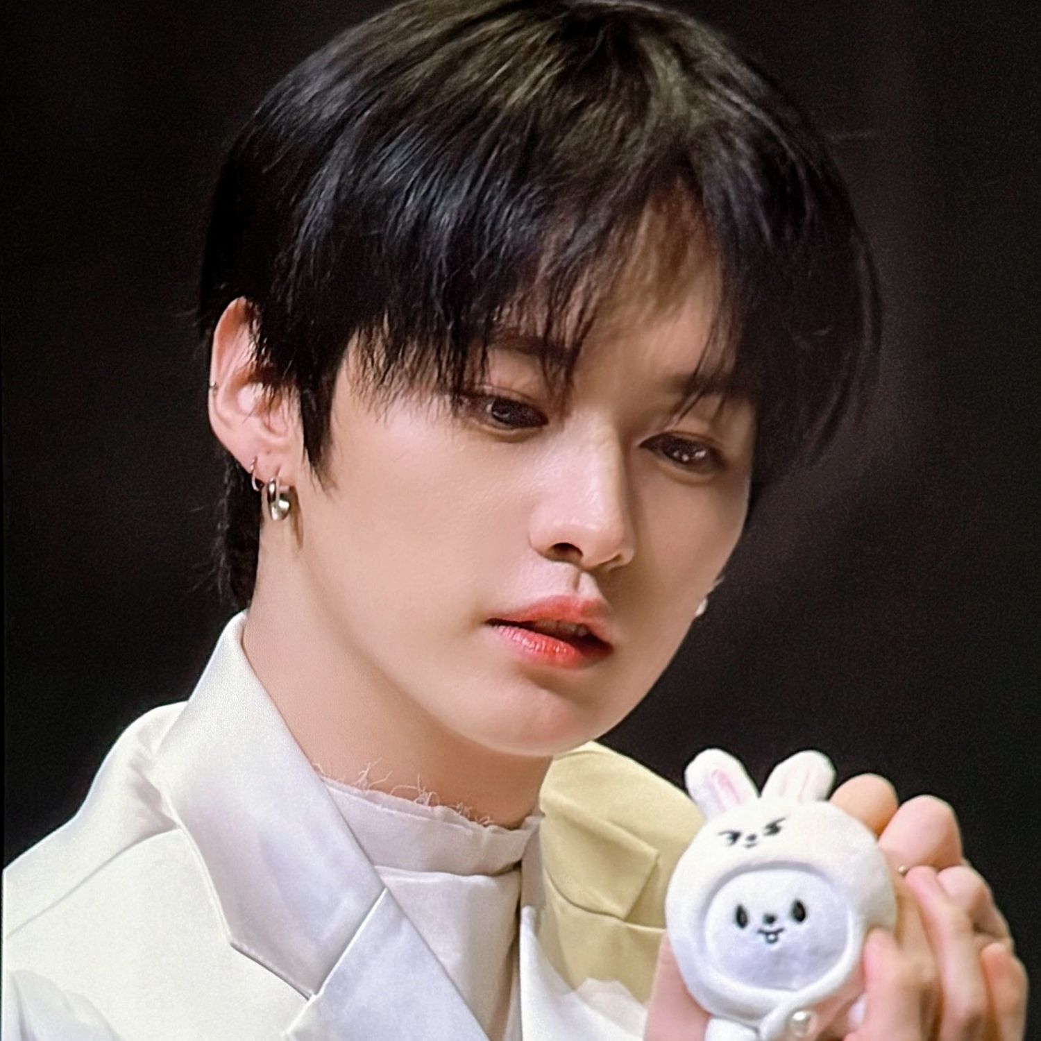 A moment captured by Lee Know (Stray Kids)'s fan