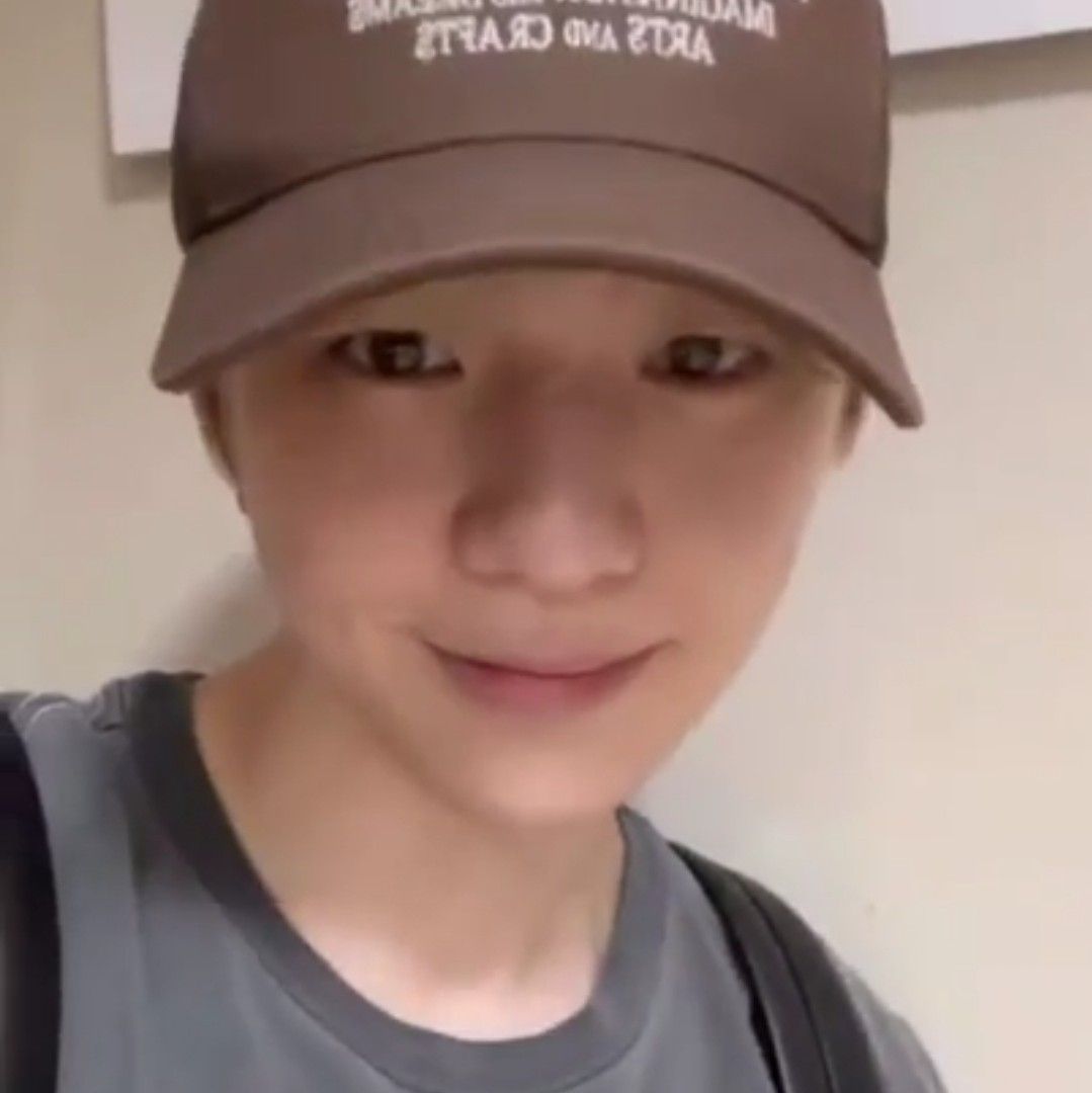 A moment captured by Kang Daniel's fan