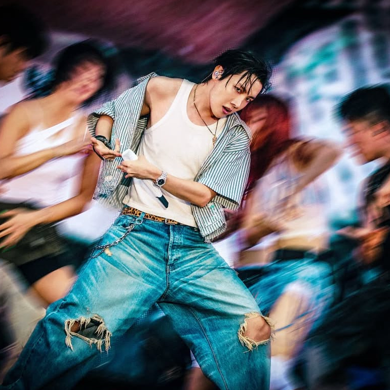 A moment captured by j-hope (BTS)'s fan