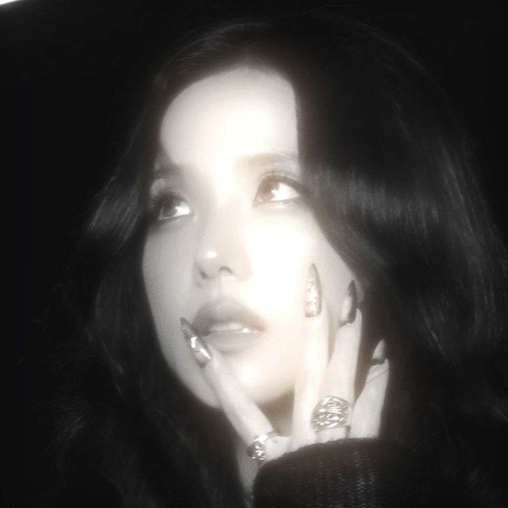 지수 (BLACKPINK)의 비하인드 컷