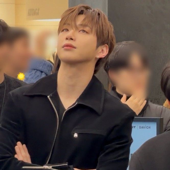 A moment captured by Kang Daniel's fan