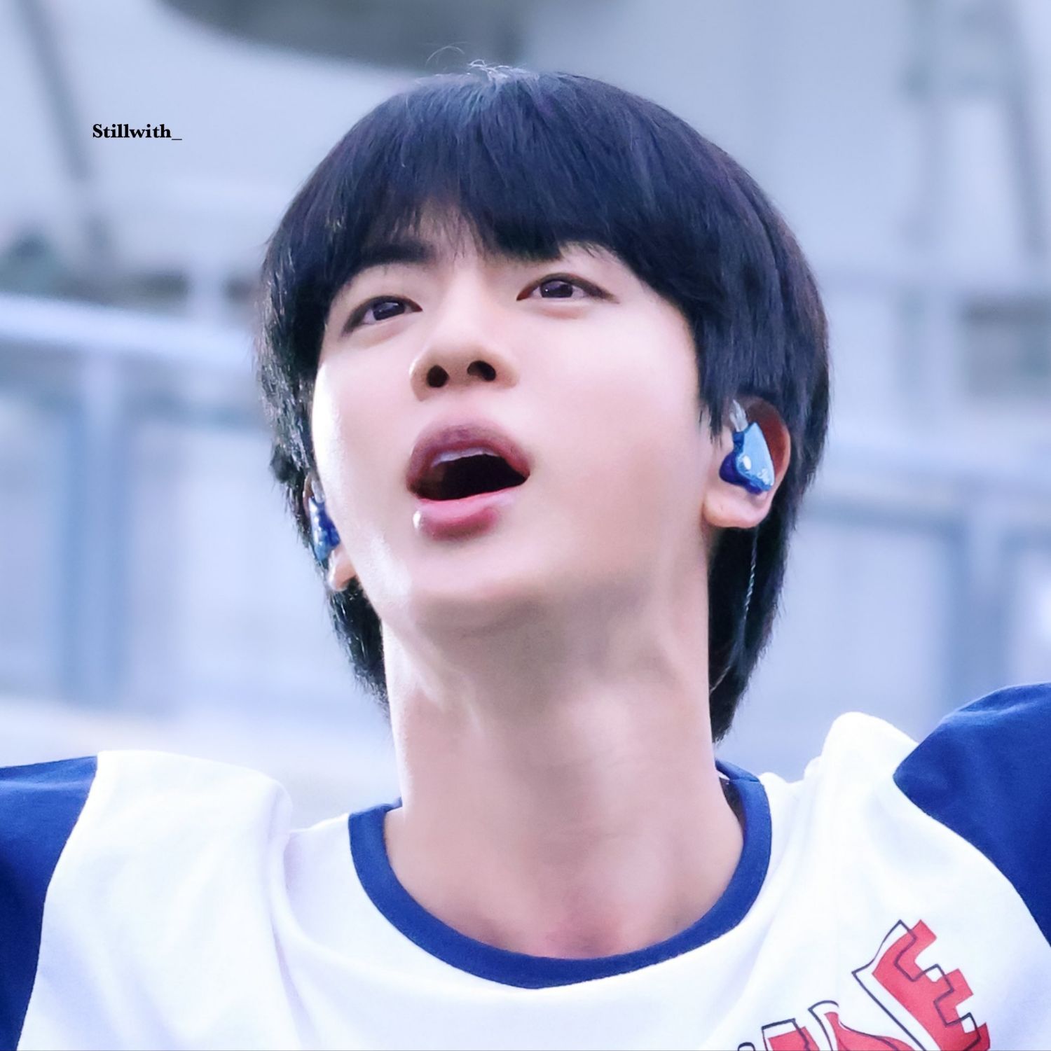 Jin (防弹少年团)的幕后花絮