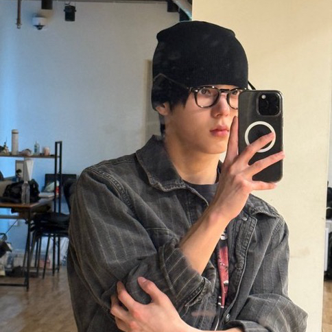 A moment captured by LEEJEONG (WHIB)'s fan