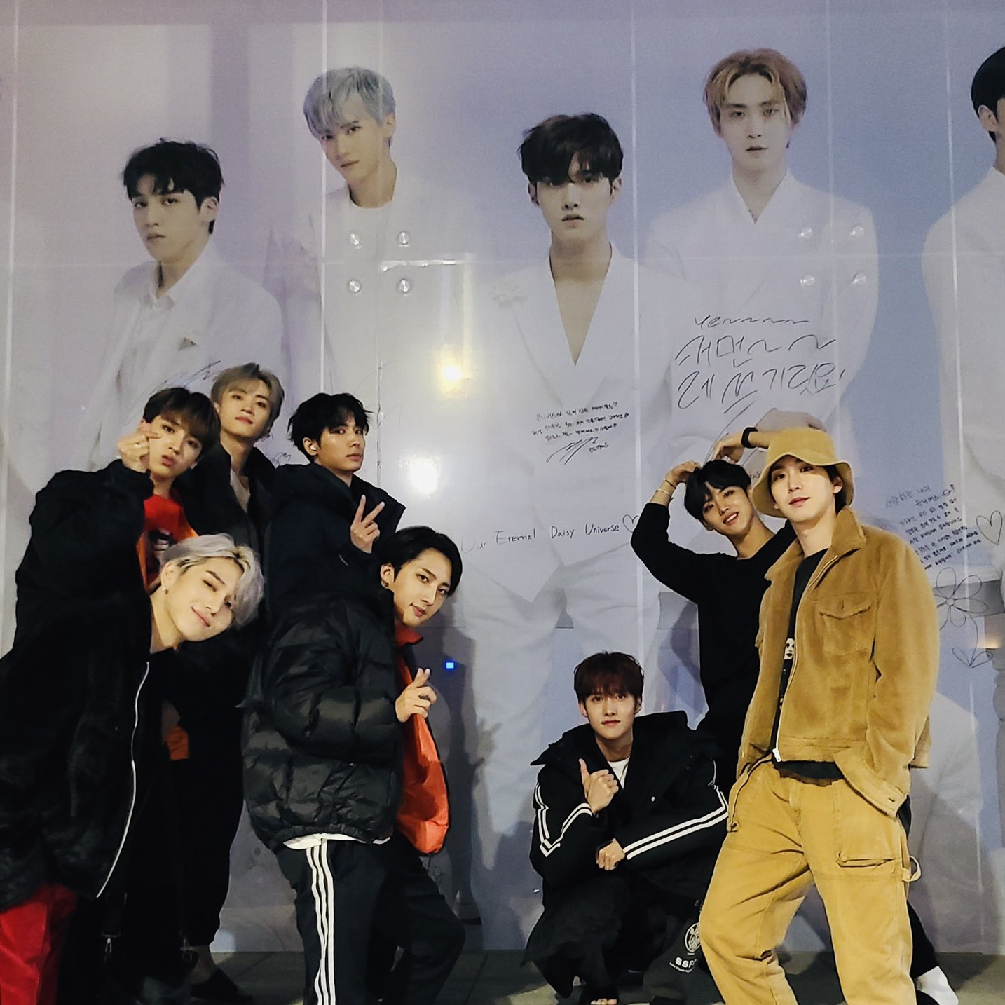 펜타곤 최근 활동샷