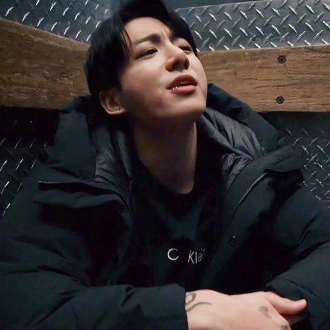 A moment captured by Jungkook (BTS)'s fan
