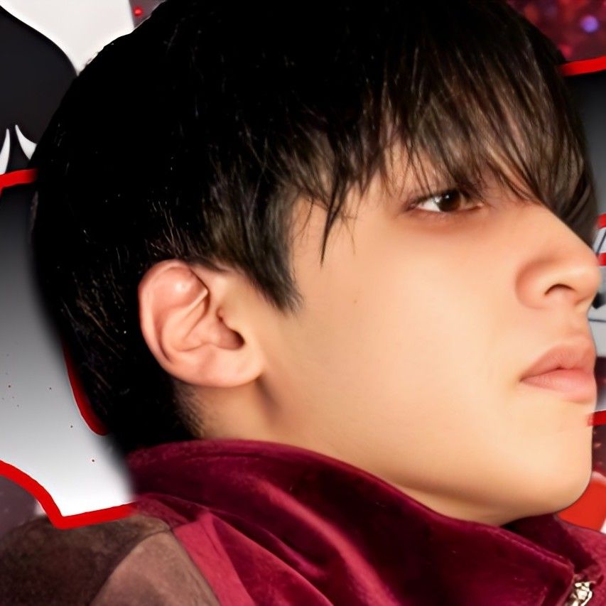 Recent activity shot of Wooseok (PENTAGON)